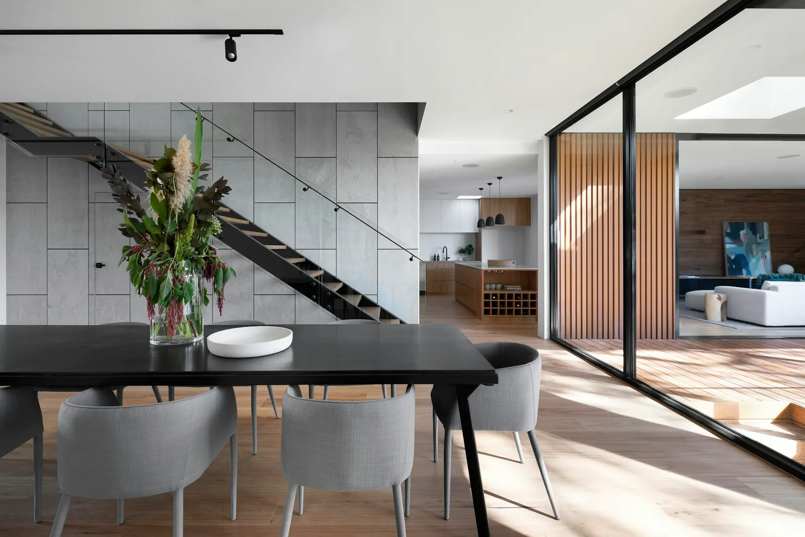 Interior de arquitectura contemporánea para NORTE Realty
